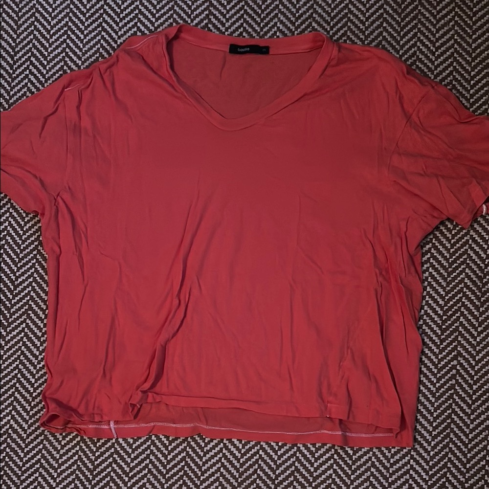 Women's salmon pink bassike tshirt!